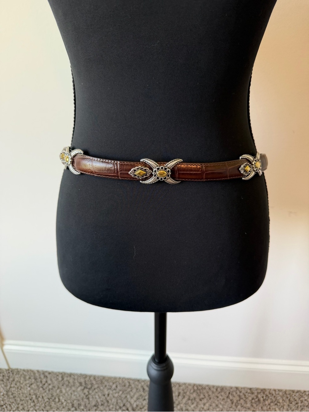 Brighton Belt #40388 Brown Leather Silver Gold Buckle Croc Embossed - Picture 3 of 6